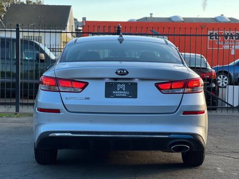Used 2019 Kia Optima LX image 5