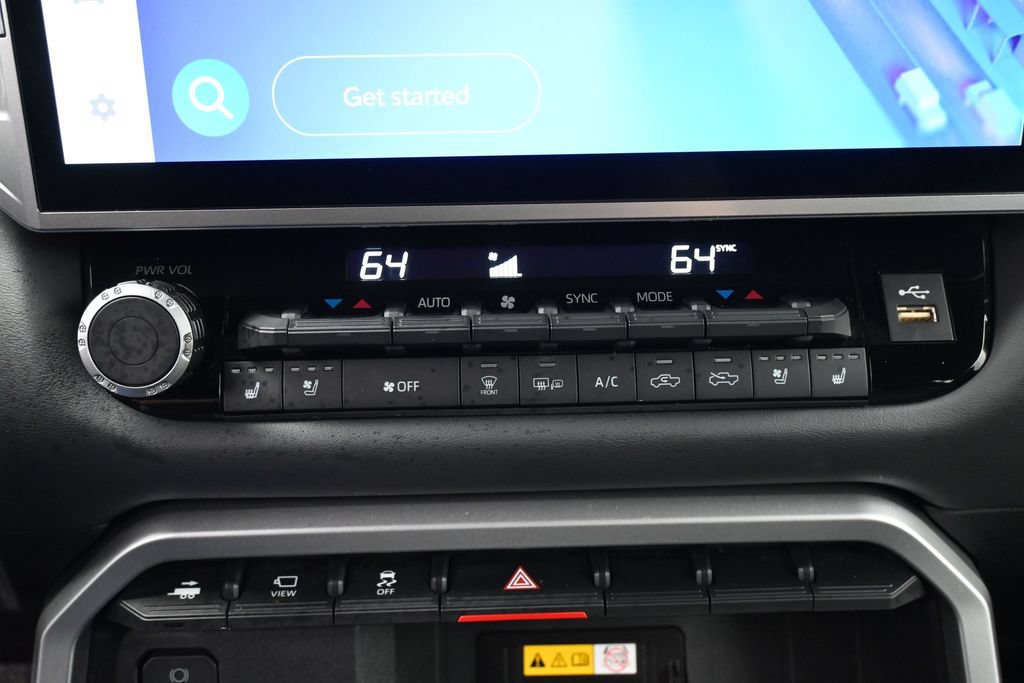 Used 2024 Toyota Tundra Platinum AWD/4WD image 23