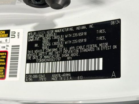Certified 2024 Toyota Highlander XLE AWD/4WD image 27