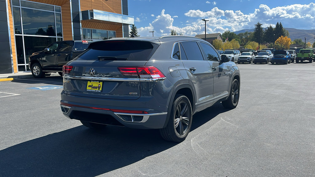 Used 2022 Volkswagen Atlas Cross Sport SEL R-Line AWD/4WD image 3