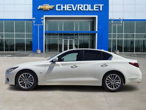 Used 2018 INFINITI Q50 Luxe image 3