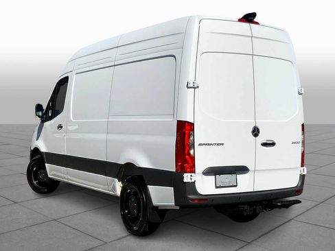 Used 2026 Mercedes-Benz Sprinter 2500 image 16