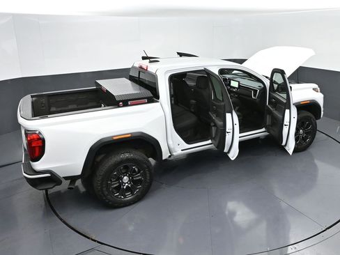 Used 2024 GMC Canyon Elevation w/ Convenience Package image 49