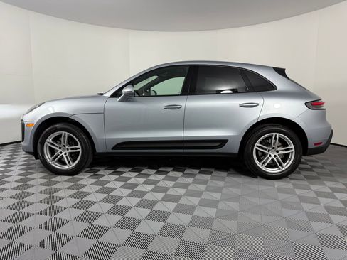 New 2025 Porsche Macan image 2