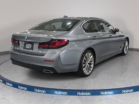Certified 2023 BMW 530i w/ Convenience Package image 5