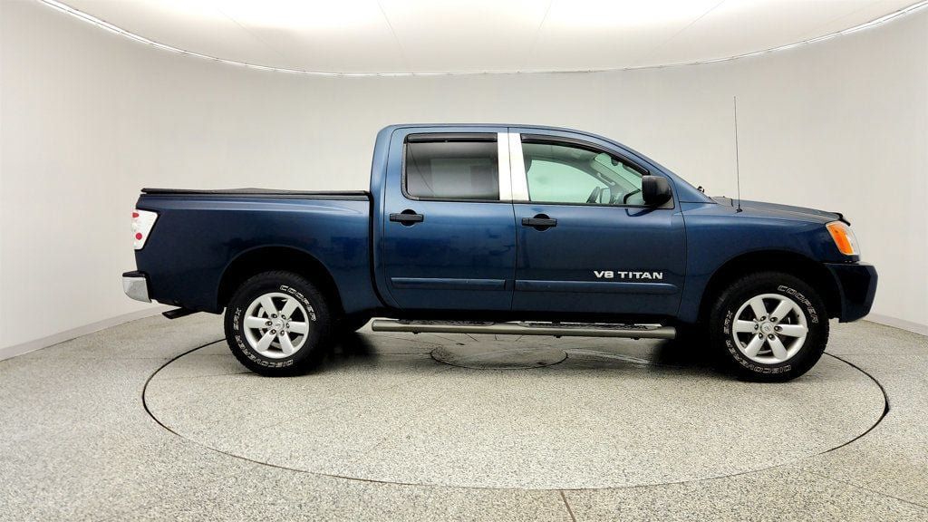 Used 2014 Nissan Titan SV w/ SV Value Truck Package AWD/4WD image 4