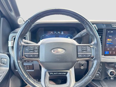 Used 2023 Ford F250 Platinum w/ FX4 Off-Road Package AWD/4WD image 17