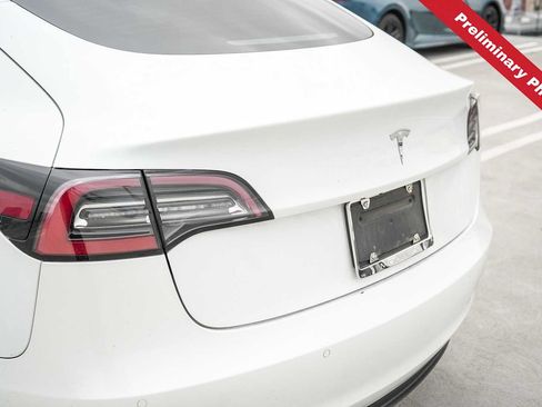 Used 2021 Tesla Model 3 Standard Range Plus RWD image 12