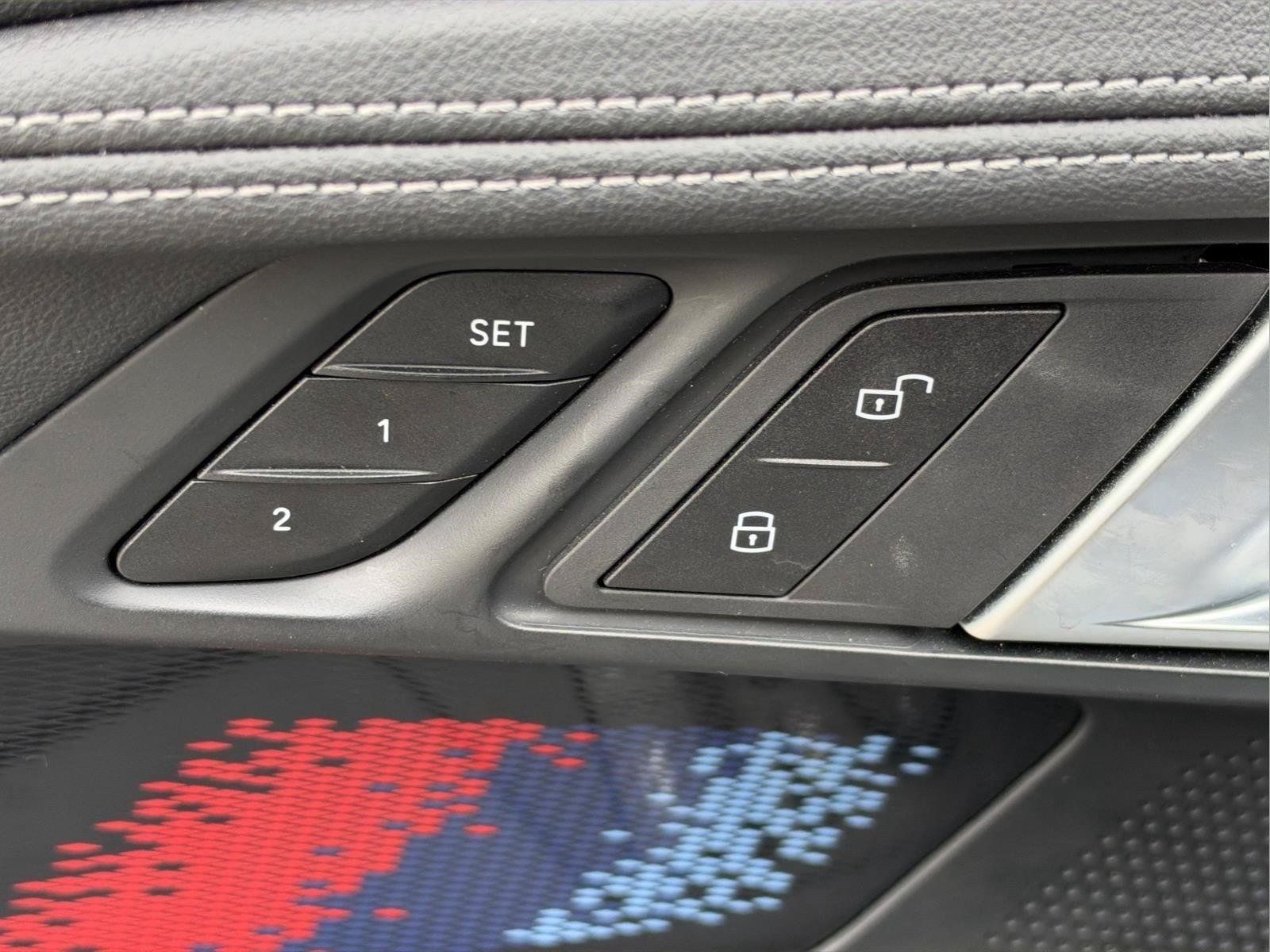 Used 2024 BMW M2 RWD image 17