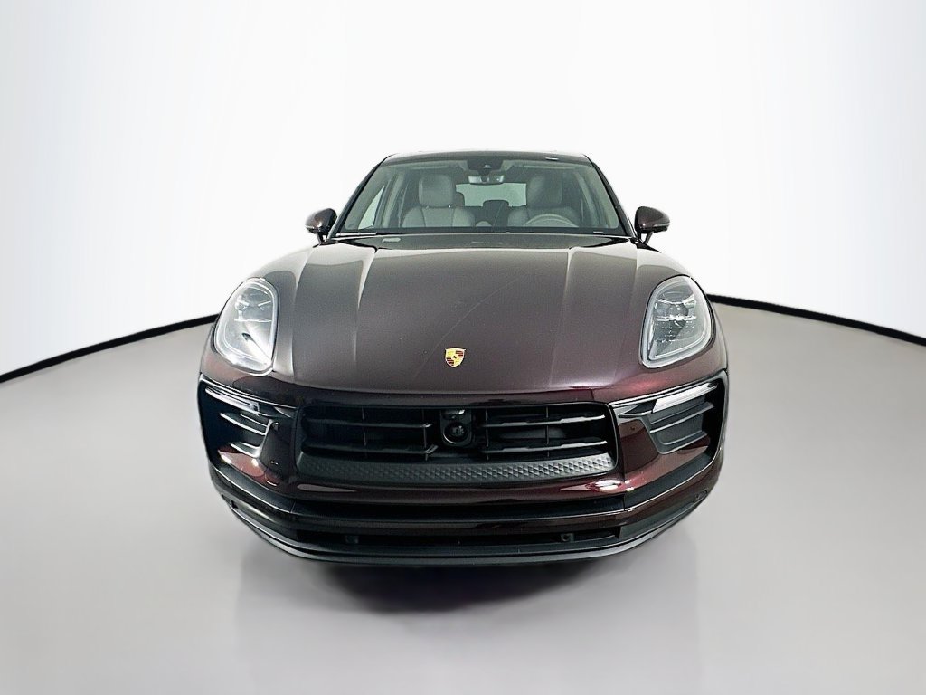 Certified 2026 Porsche Macan Turbo AWD/4WD image 6