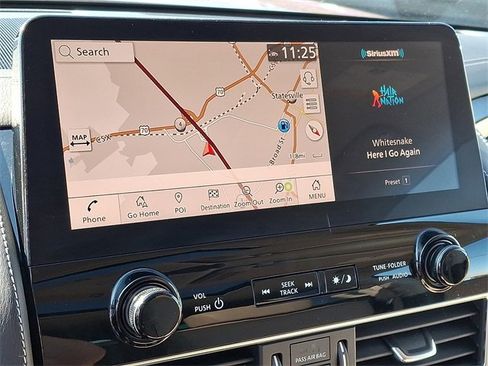 Used 2022 Nissan Armada Platinum w/ Captain's Chairs Package image 17