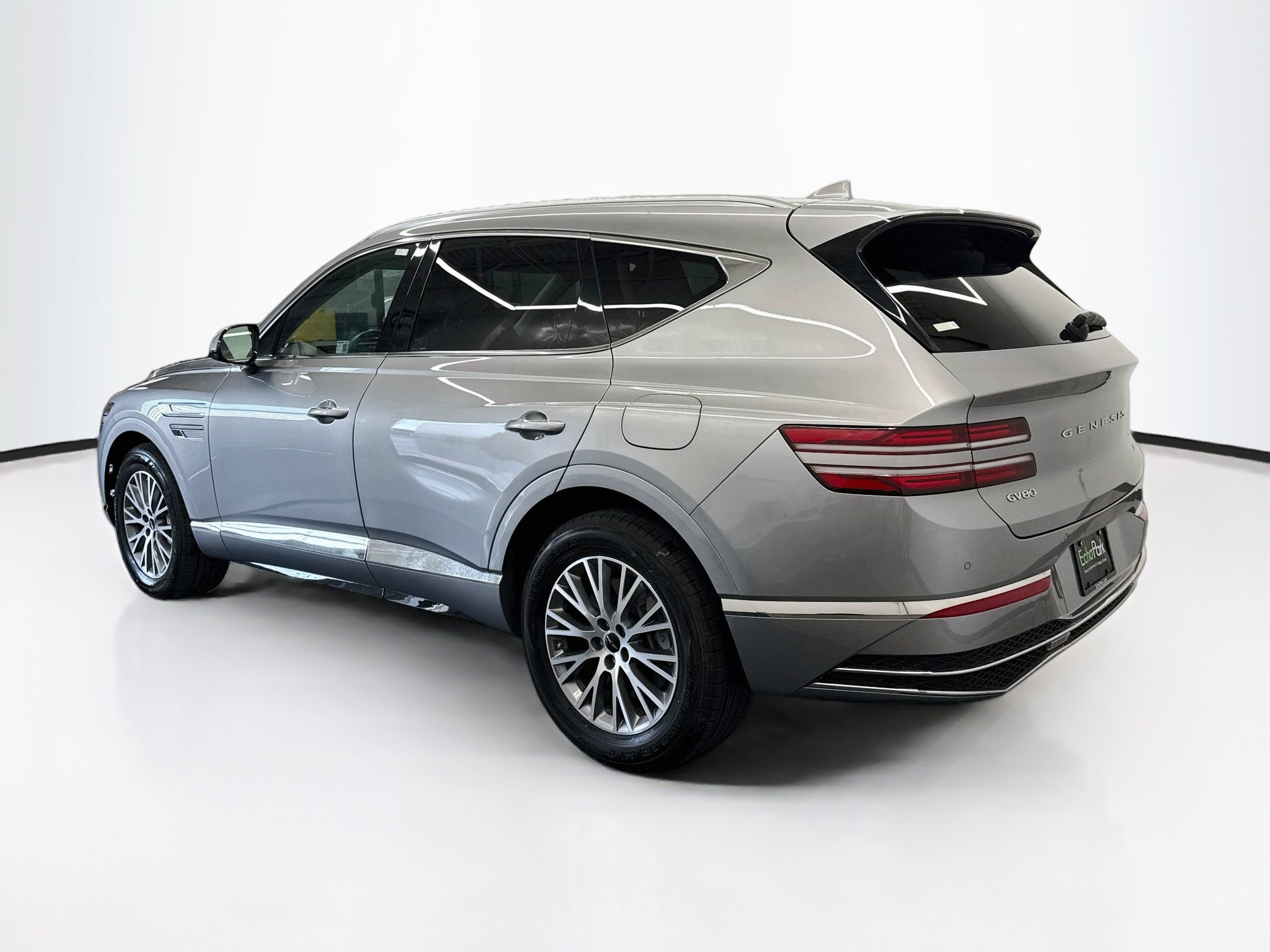 Used 2025 Genesis GV80 2.5T Standard AWD/4WD image 5