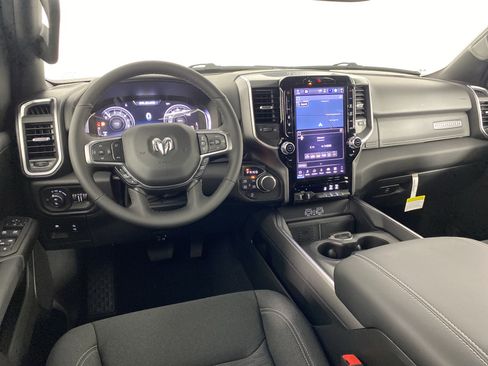 New 2026 RAM 1500 Big Horn AWD/4WD image 34