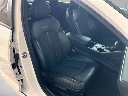 Used 2022 Kia K5 GT-Line FWD image 9