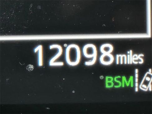 Used 2024 Toyota Camry SE image 24