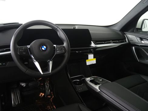 New 2026 BMW X1 xDrive28i w/ Convenience Package AWD/4WD image 17