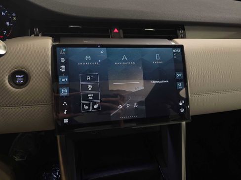 New 2026 Land Rover Discovery Sport Landmark image 27