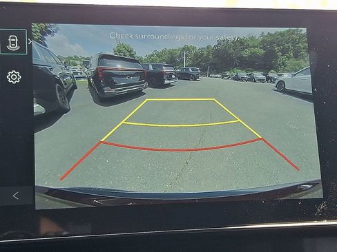 New 2026 Kia Carnival EX image 17