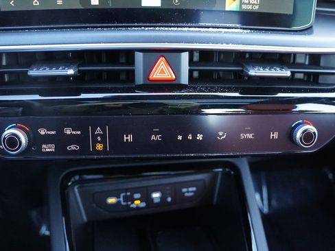 Certified 2025 Kia K5 GT-Line w/ GT-Line Premium Package image 27