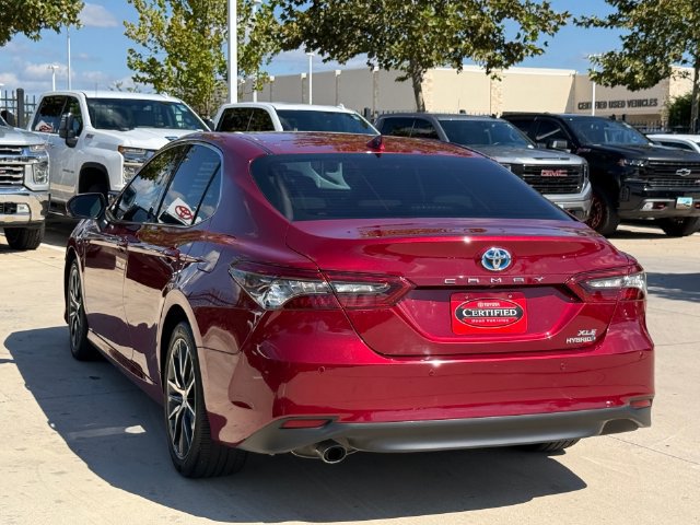 Used 2021 Toyota Camry XLE w/ Navigation Upgrade Package FWD image 7