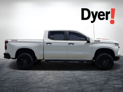 Certified 2022 Chevrolet Silverado 1500 LT Trail Boss w/ LT Trail Boss Premium Package AWD/4WD image 2
