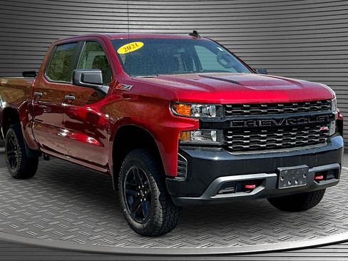 Used 2021 Chevrolet Silverado 1500 Custom Trail Boss AWD/4WD image 1