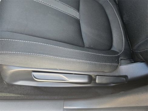 Used 2018 Honda Civic EX-T image 13