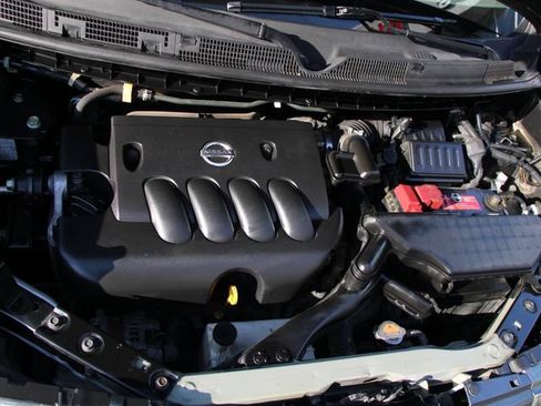 Used 2011 Nissan Cube 1.8 S w/ Interior Designer Pkg FWD image 31