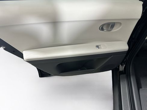 Used 2024 Hyundai Ioniq 5 SEL image 25