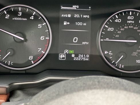 Used 2025 Subaru Outback Touring XT AWD/4WD image 32