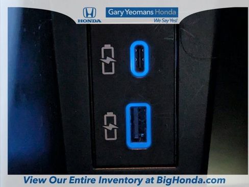 Used 2023 Toyota Sienna LE image 25