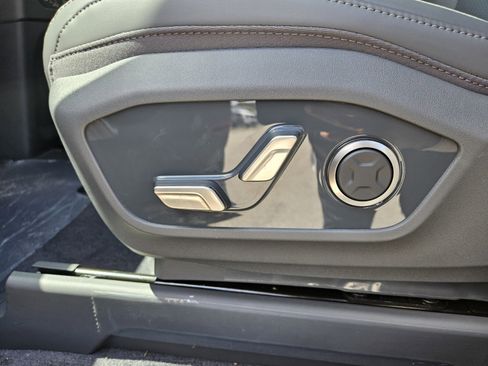 New 2026 Kia EV9 Wind image 7