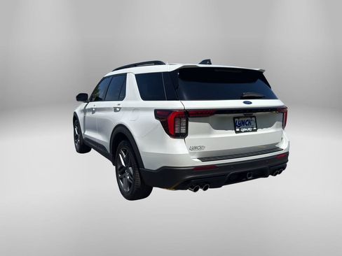 Used 2025 Ford Explorer ST AWD/4WD image 12