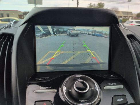 Used 2017 Ford Escape Titanium image 11