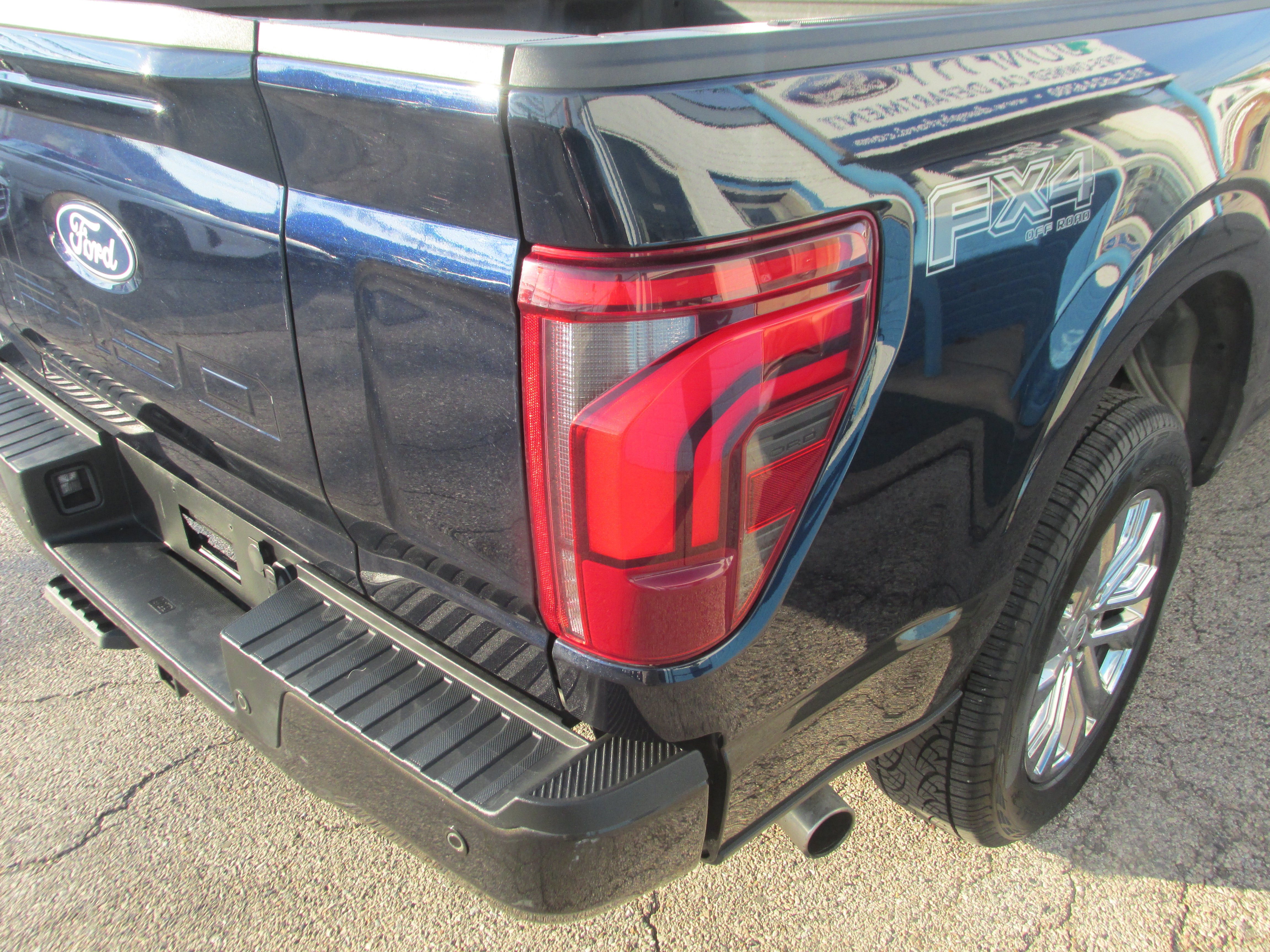 Used 2024 Ford F150 King Ranch w/ FX4 Off-Road Package AWD/4WD image 10