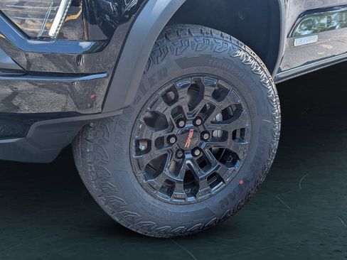 New 2026 GMC Canyon Elevation w/ Convenience Package image 3