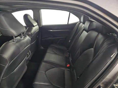 Used 2018 Toyota Camry XSE w/ Protection Package (Q2) FWD image 6
