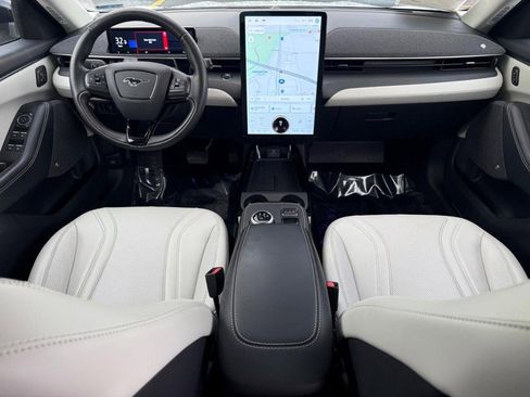 Certified 2022 Ford Mustang Mach-E Premium image 16