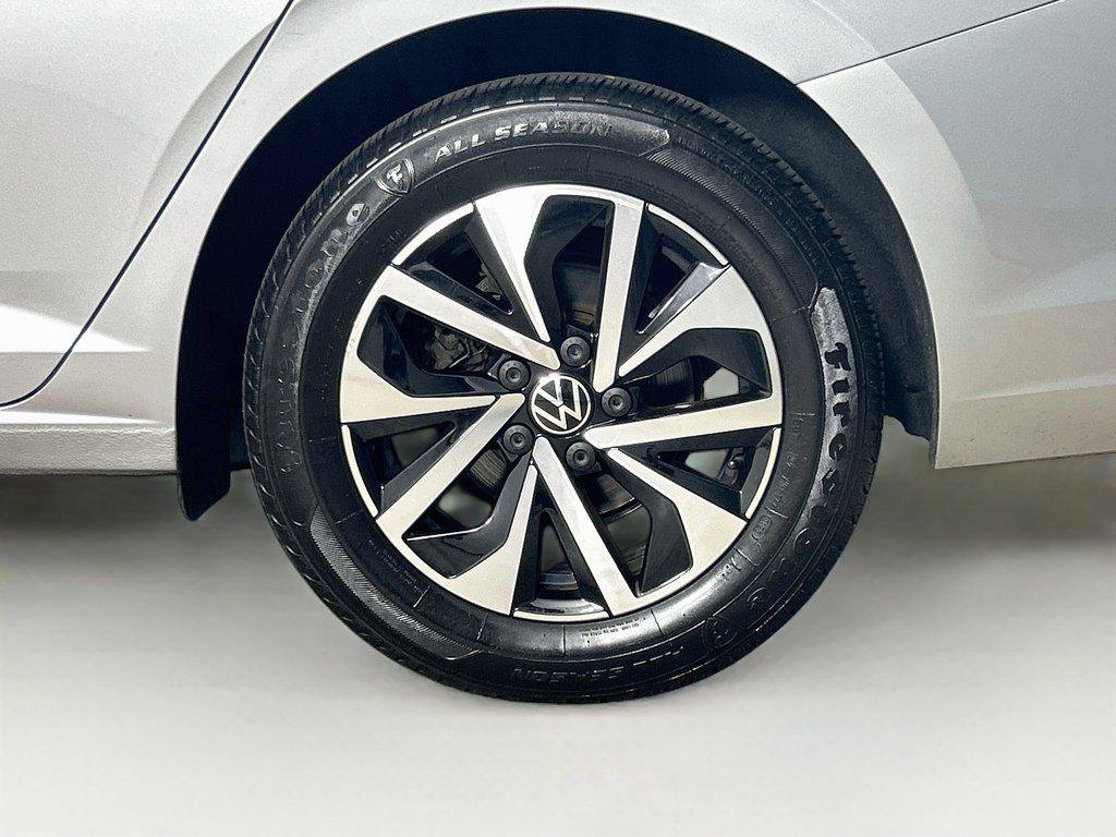 Certified 2024 Volkswagen Jetta S FWD image 28