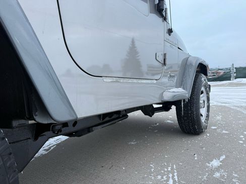 Used 2000 Jeep Wrangler Sport image 7