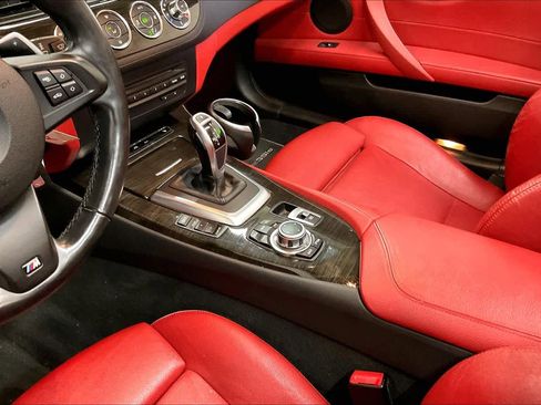 Used 2016 BMW Z4 sDrive35is image 20