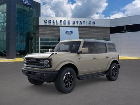 New 2025 Ford Bronco Outer Banks image 1