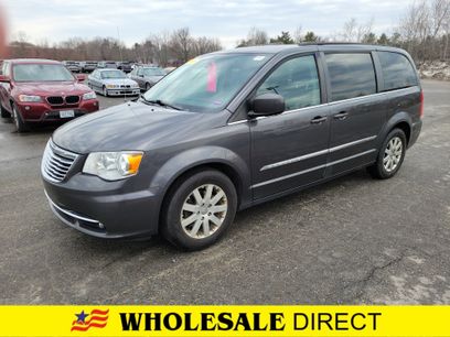 Used 2016 Chrysler Town & Country Touring