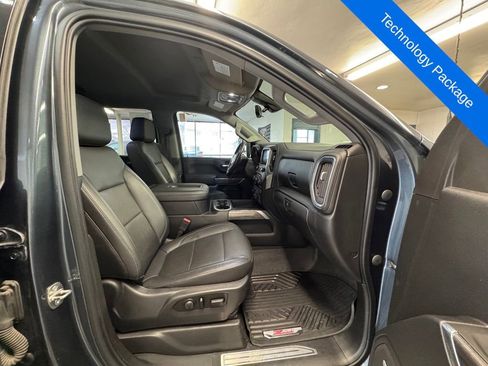 Used 2020 Chevrolet Silverado 2500 LTZ w/ LTZ Premium Package image 11