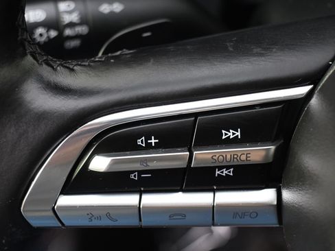 Used 2023 MAZDA CX-30 AWD 2.5 S w/ Premium Package image 34