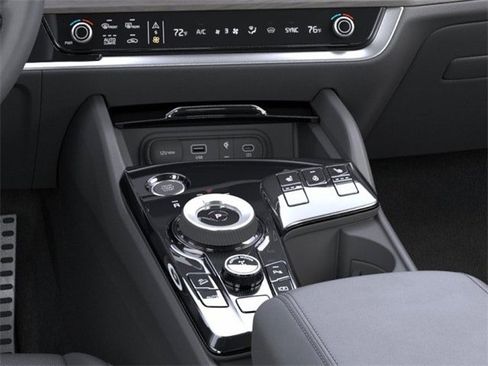 New 2025 Kia Sportage X-Line Prestige image 23