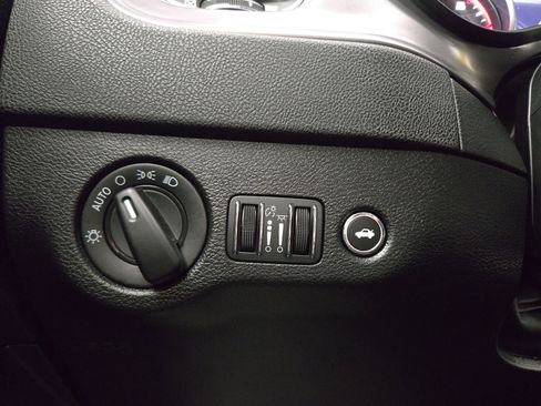 Certified 2023 Dodge Charger GT image 28