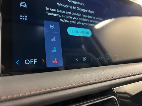 New 2026 Lincoln Aviator AWD image 13