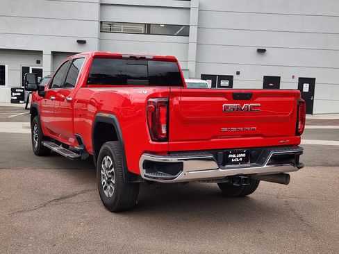 Used 2022 GMC Sierra 2500 SLT w/ SLT Convenience Package AWD/4WD image 7