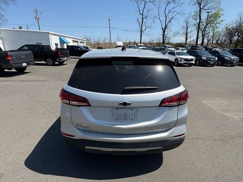 Used 2022 Chevrolet Equinox LT image 17
